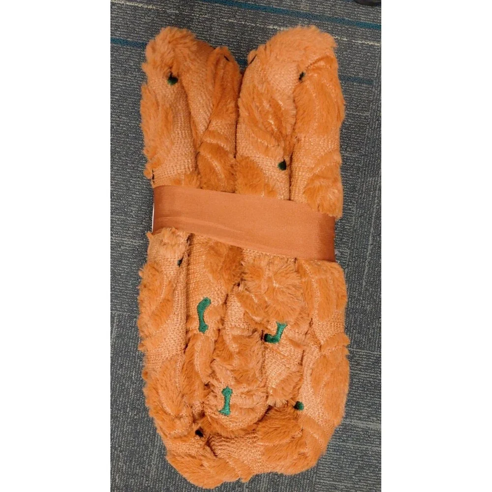 NWT SAME DAY SHIP! VIRAL TIK TOK COSTCO FAUX FUR HALLOWEEN FALL THROW PUMPKIN